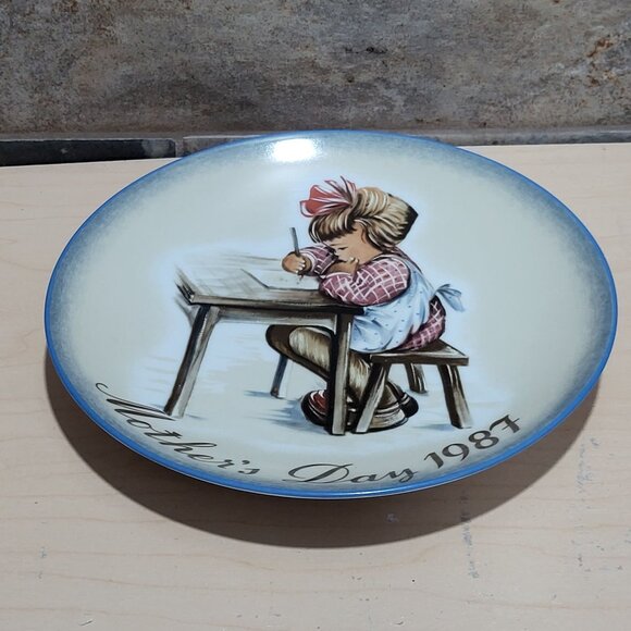 Schmid Hummel Mothers Day 1987 Mothers Little Learner Decorative Wall Plate - Picture 11 of 12